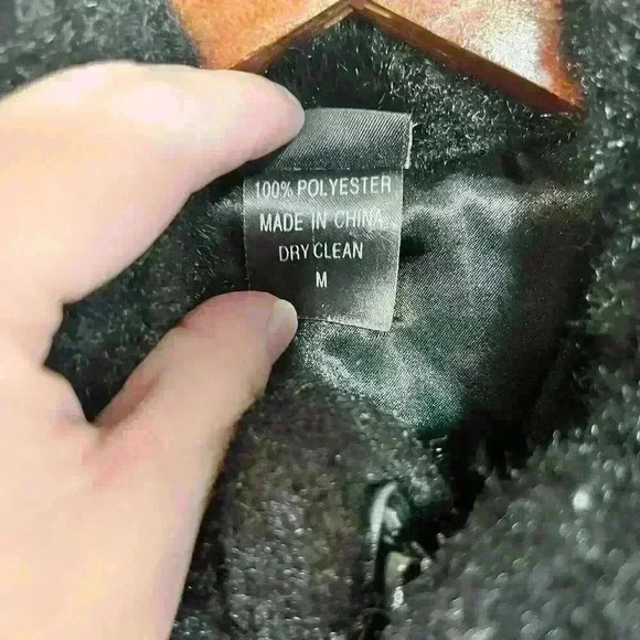 Vtg 90’s Cejon Women’s Faux Fur Cropped Vest Sleeveless  Zip Black Size Medium - Picture 4 of 5